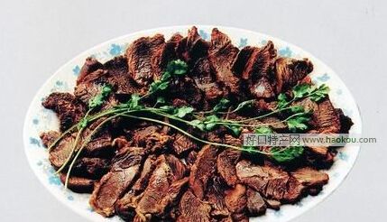 Xuţ