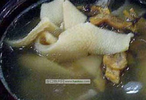 圫